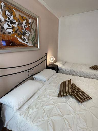 Bedroom 1, LIONS VENICE Guest House, Venezia