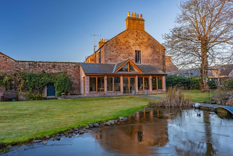 Exterior & Views 2, Tigh Na Leigh, Perthshire and Kinross