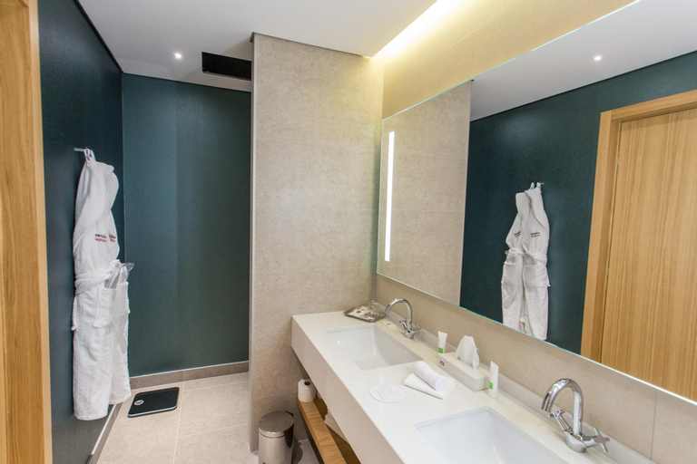 Bedroom 4, Swissotel Sarajevo, Sarajevo