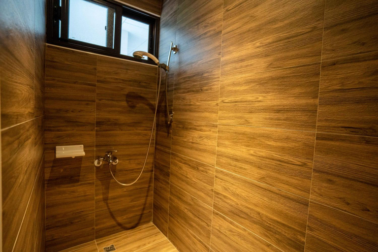 Shower 1, 芸彩莊園, Nantou
