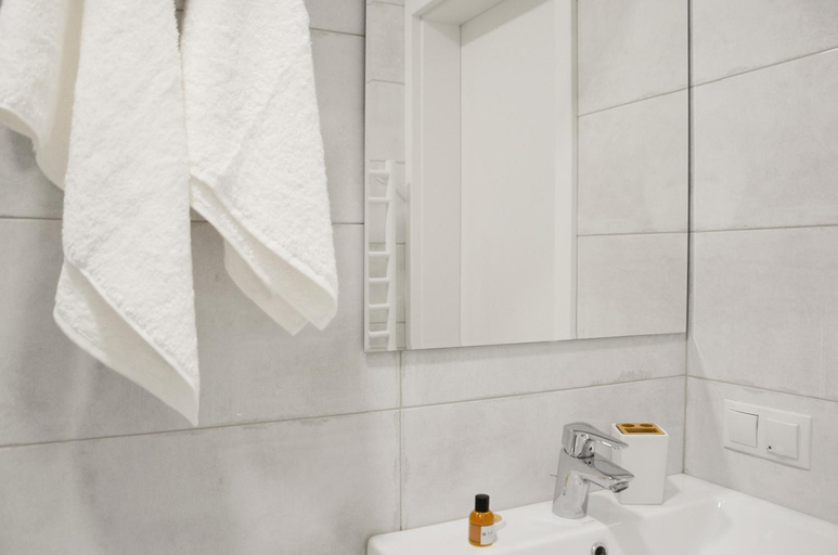 Bathroom 2, Tip Tap Guest House, Druskininkų