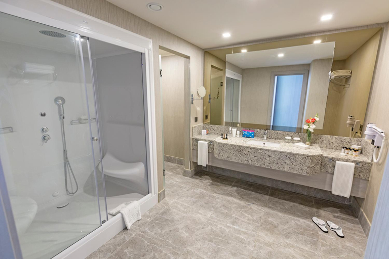 Bathroom 5, Royal Seginus Hotel, Antalya