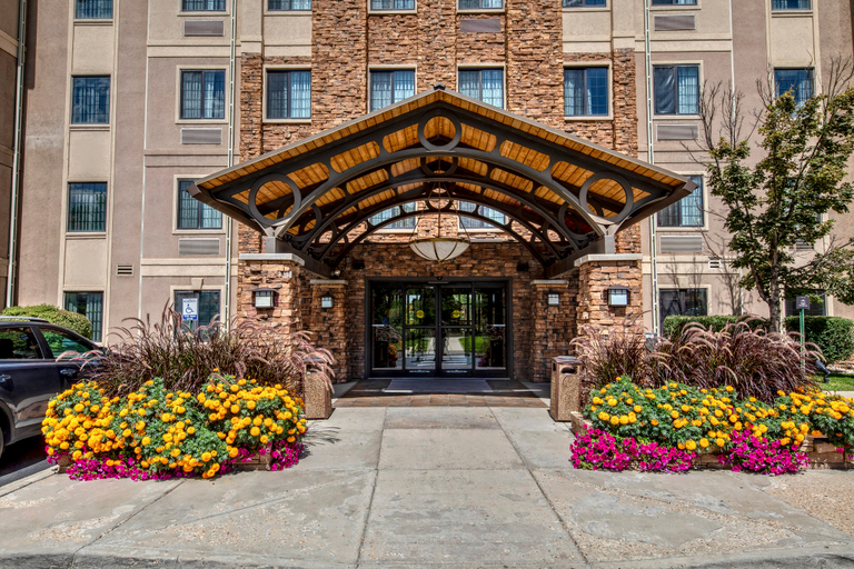 Exterior & Views 2, Staybridge Suites DENVER-CHERRY CREEK, Denver