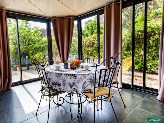 Others 5, Le Clos des Eucalyptus, Var