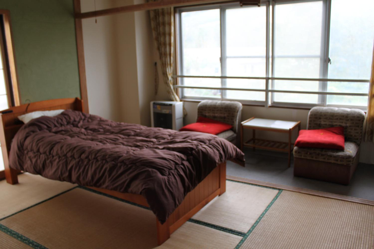 Bedroom 5