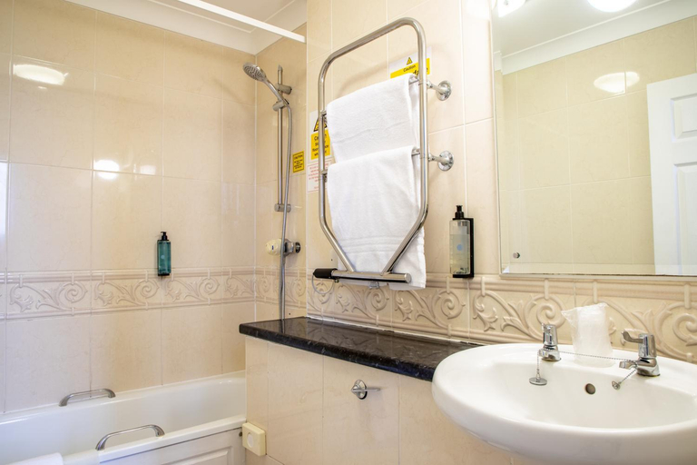 Bathroom 4, Arnos Manor Hotel, Bristol