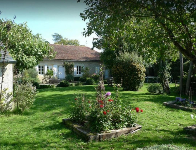 Others 4, Chambre d'hotes a Mignaloux-Beauvoir- le Thil, Vienne