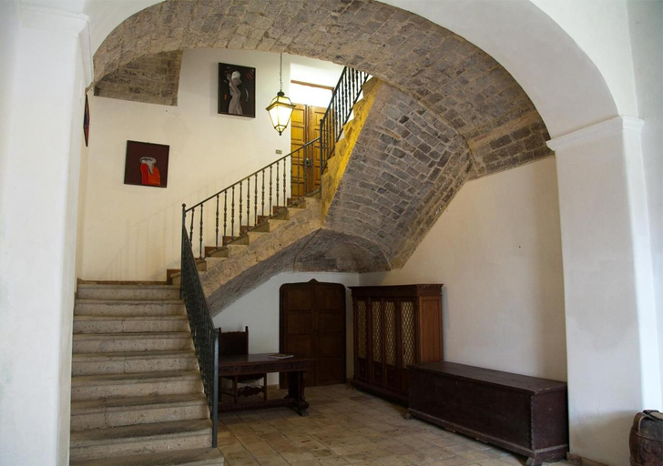 Others 5, b&b Oikos, Salerno
