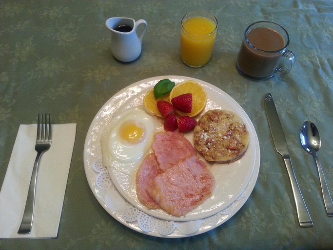 Food & Drinks 4, A Hidden Gem Bed and Breakfast, Essex