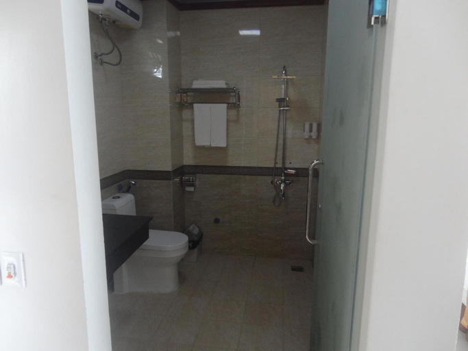 Bathroom 3, Ruby Hotel, Điên Biên Phủ