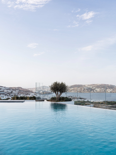 Sport & Beauty 3, Myconian Deos - The Set, South Aegean