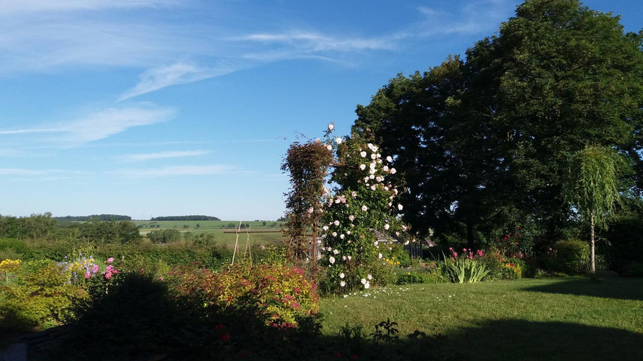 Others 5, Le Clos Marie, Namur