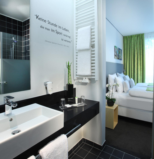 Bathroom 4, Lindner Hotel Frankfurt Sportpark, Frankfurt am Main