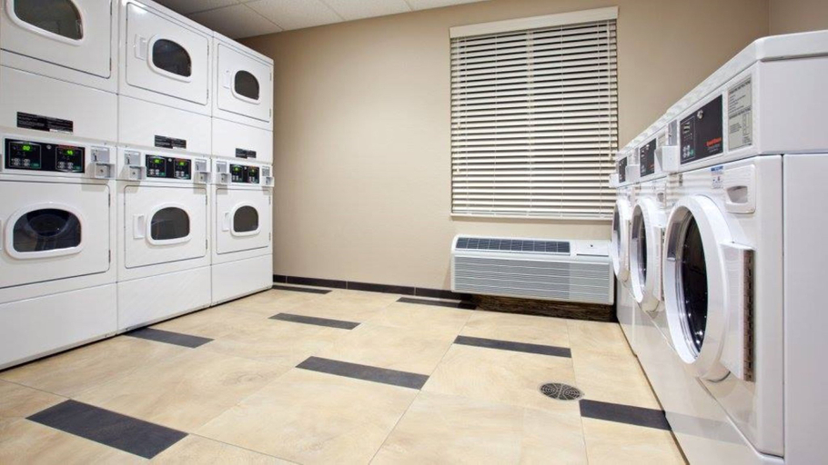 Bathroom 4, Candlewood Suites CARROLLTON, Carroll