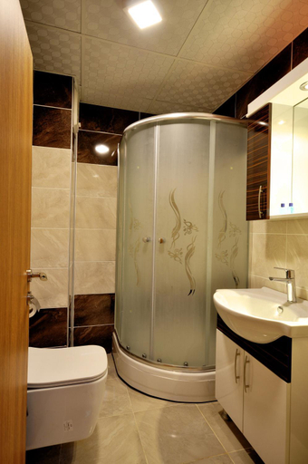 Bathroom 4, Kars Konak Hotel, Merkez