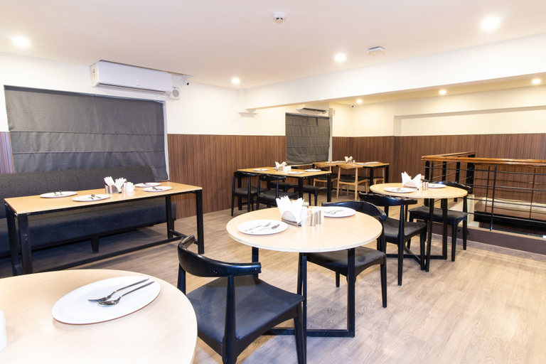 Food & Drinks 5, Sanctum Suites Richmond Road Bangalore, Bangalore