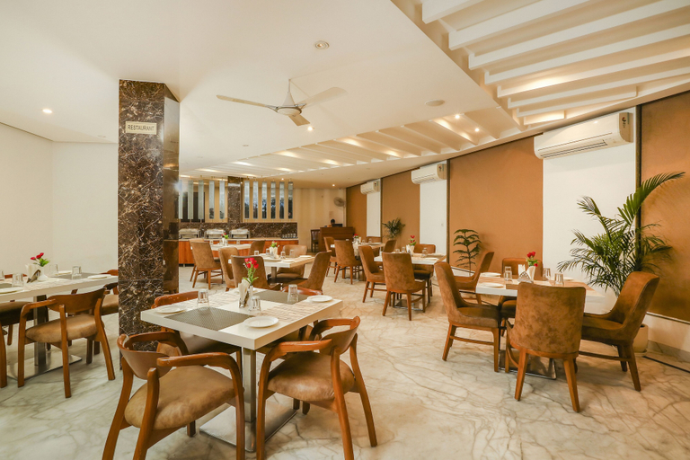 Food & Drinks 4, Hotel Almati Inn, Delhi