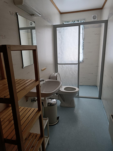 Bathroom 3, Fossanmoen, Forsand