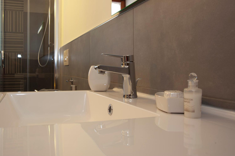 Bathroom 5, Domus in Viridi, Rome