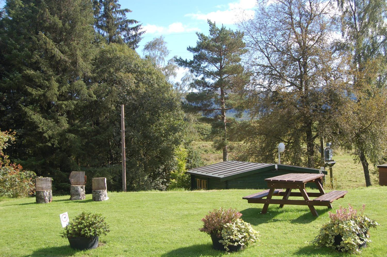 Others 3, Woodland Pine Lodge, Stirling