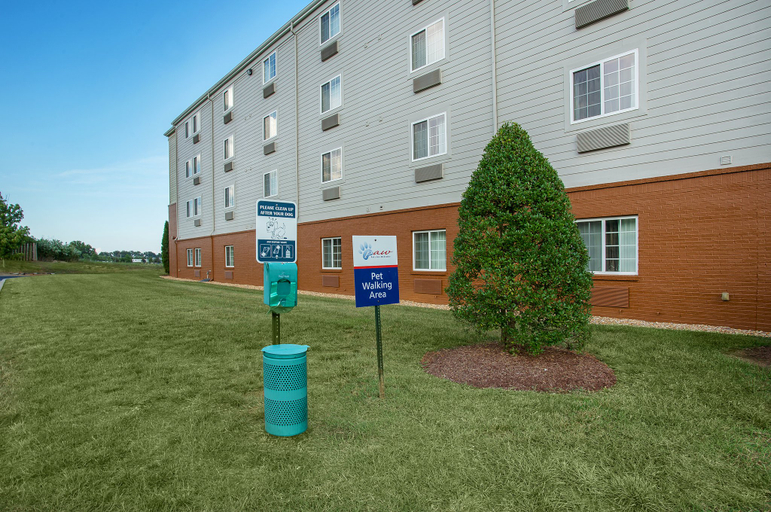 Exterior & Views 1, Candlewood Suites BOWLING GREEN, Warren