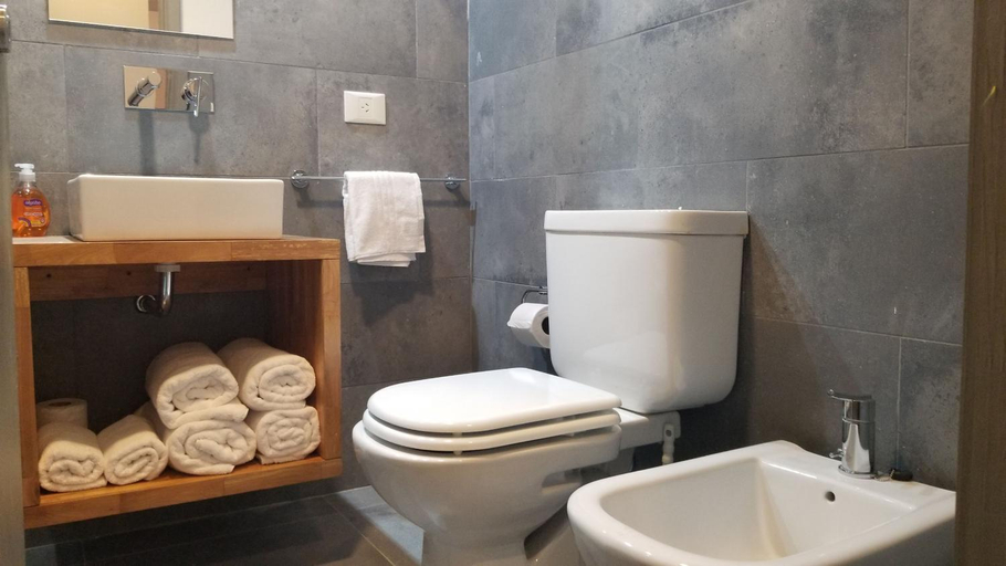 Bathroom 4, Alamos de los Andes ExtraL - Andarlibre, Lacar
