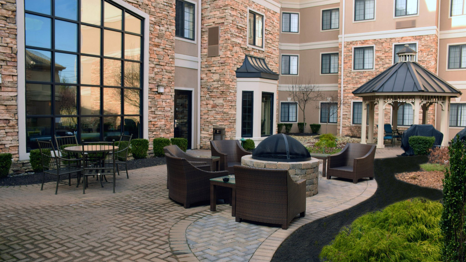 Exterior & Views 1, Staybridge Suites CINCINNATI NORTH, Butler