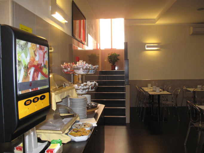 Food & Drinks 5, Hotel Mariano, Rome