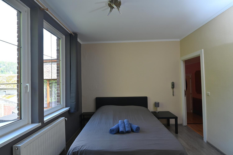 Others 4, B&B De l'Aisne, Luxembourg