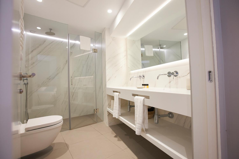 Bathroom 3, For You Apartments Madrid, Madrid