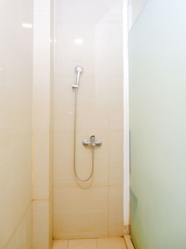 Bathroom shower, Grand Mundu, Semarang