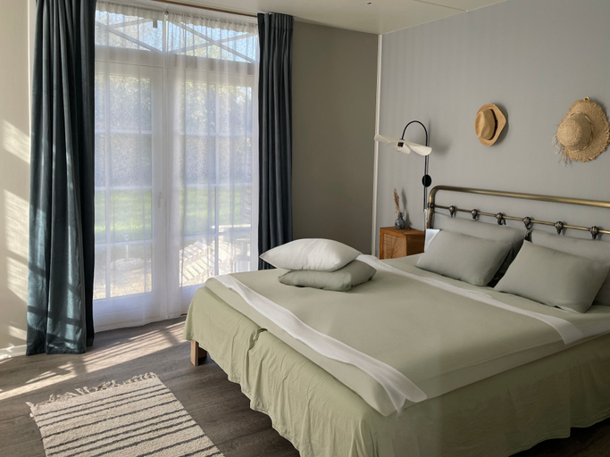 Bedroom 2, Hotel Strandgaarden, Læsø