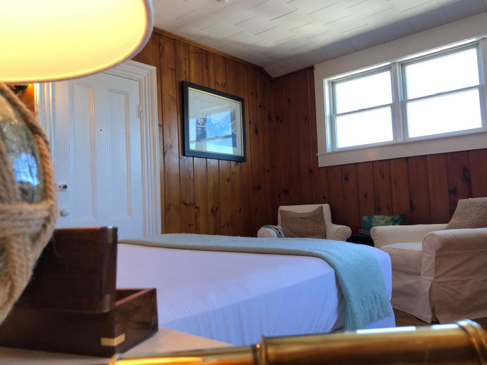 Bedroom, The Bradford, Barnstable