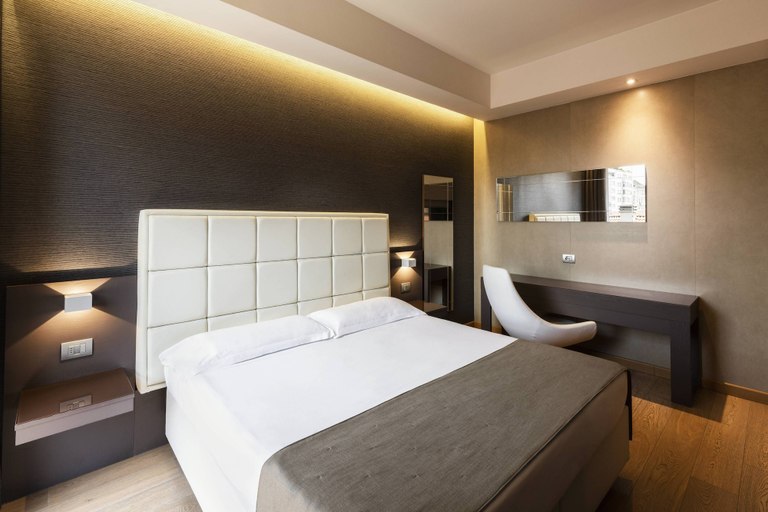 Bedroom 3, Mokinba Hotels Baviera, Milano