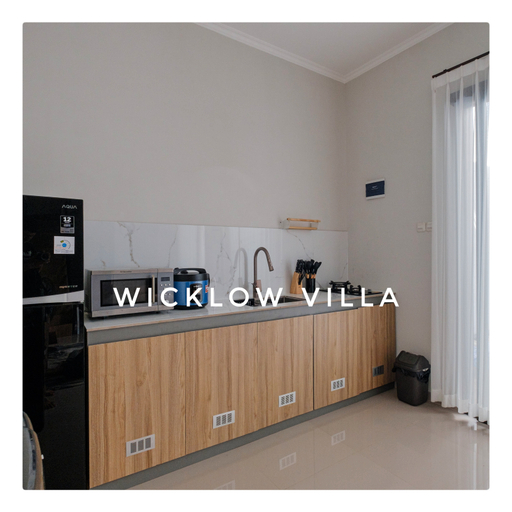 Dining Room, Wicklow Villa, Malang
