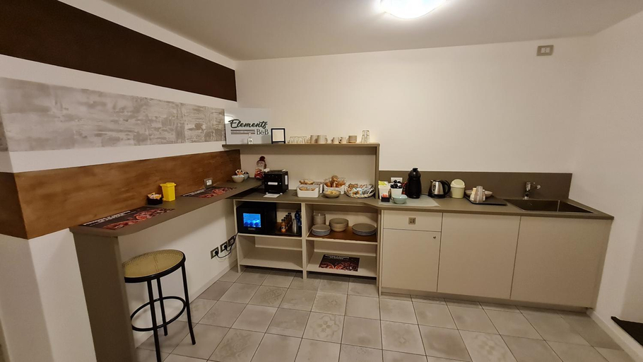 Food & Drinks, Elements B&B, Bergamo