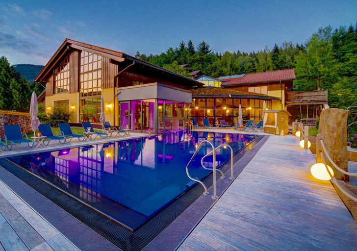 Sport & Beauty 2, Wellnesshotel Riedlberg, Regen