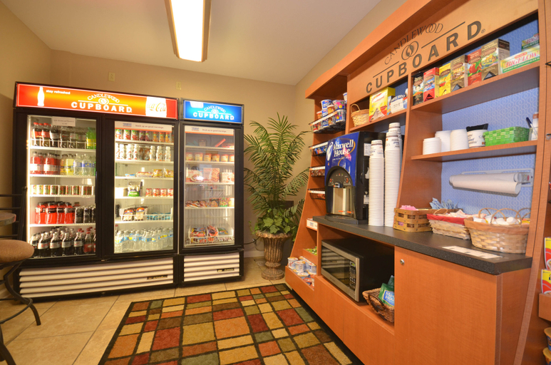 Food & Drinks 3, Candlewood Suites CLARKSVILLE, Montgomery