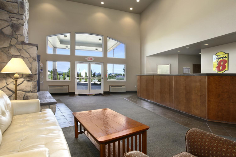 Public Area 2, Super 8 by Wyndham Central Pt Medford, Jackson