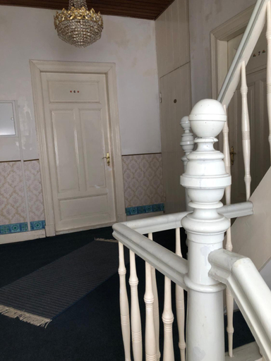 Others 2, Pension „La Rose“, Aurich
