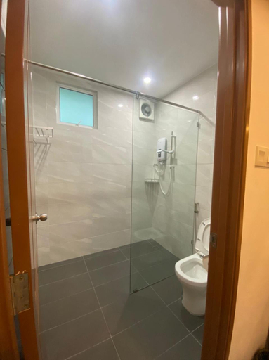 Bathroom 5, D View Holiday Home, Kudat