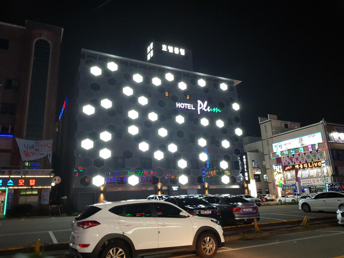 Exterior & Views 2, Hotel Plum, Siheung