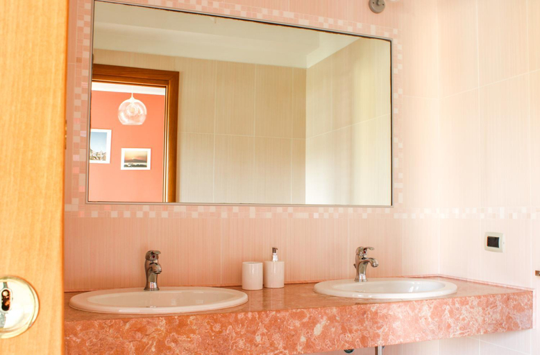 Bathroom 3, Magna Grecia B&B e Appartamenti, Reggio Di Calabria