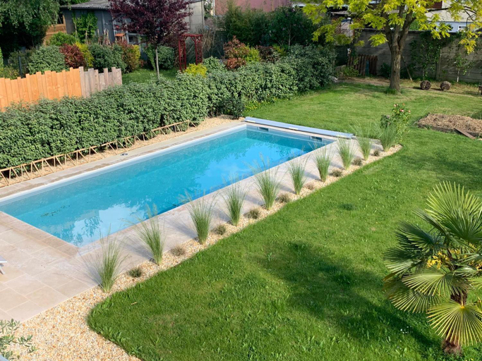 Sport & Beauty 4, Chambre d'hotes de Verdigne Piscine chauffee Parking Wifi, Sarthe