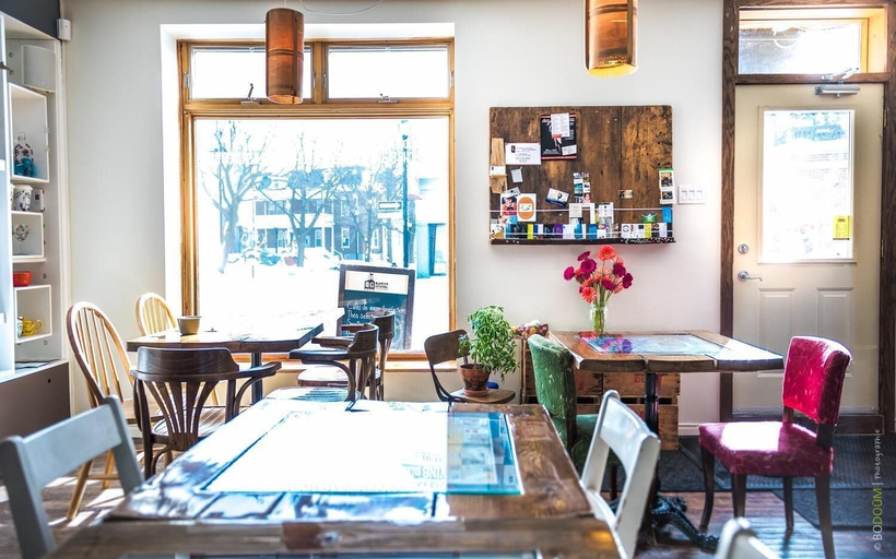 Food & Drinks 5, L'auberge du QG, Roussillon