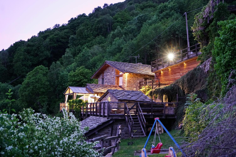 Exterior view 3, Chalet Palu, Torino