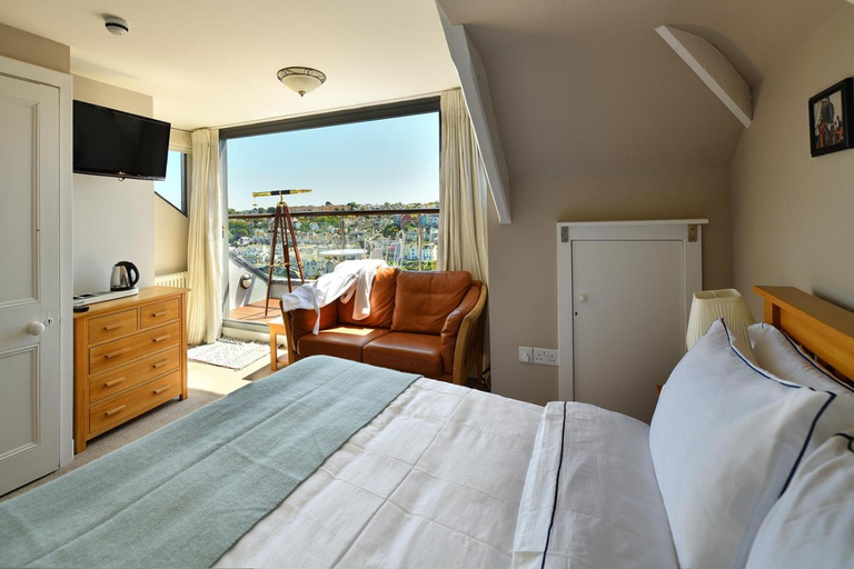 Bedroom 2, Beacon House B&B Brixham, Torbay