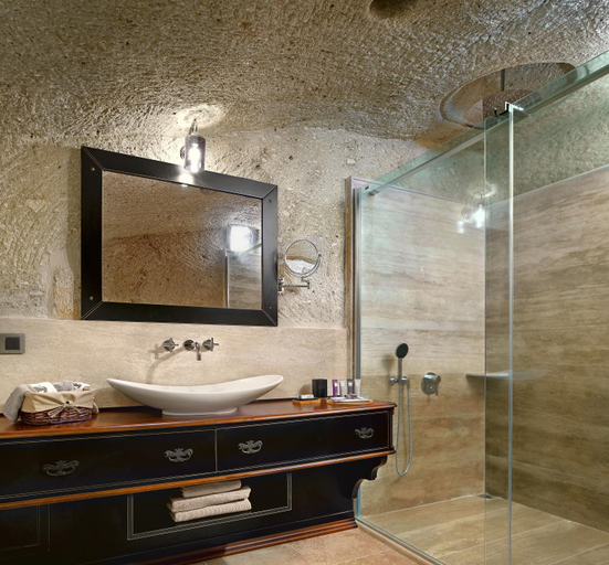 Bathroom 1, Seraphim Cave Hotel, Ürgüp