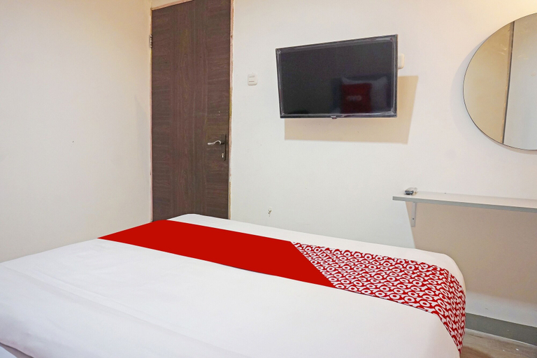 Others 3, OYO 91455 New Hotelo, North Jakarta
