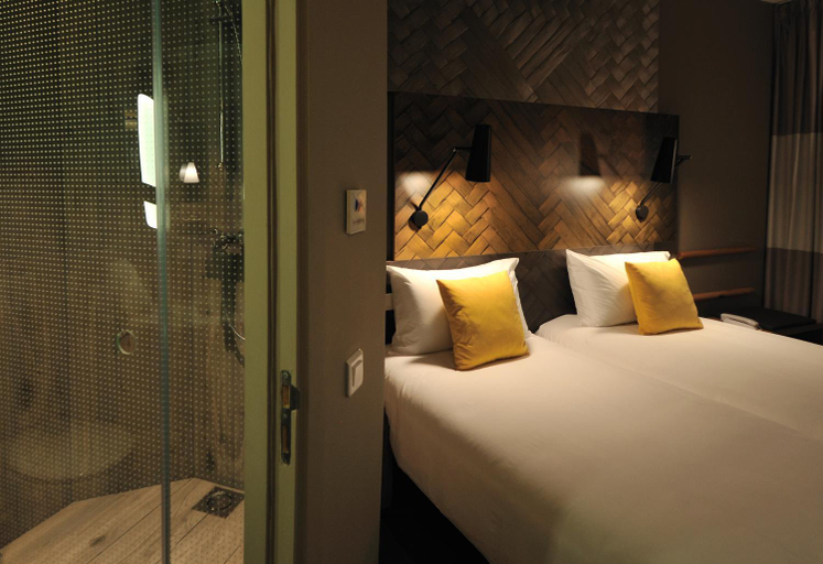 Bathroom 5, ibis Casa-Voyageurs, Casablanca